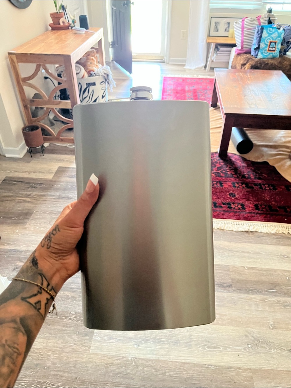 Large Stainless Steel Hip Flask - Sleek Silver Finish
